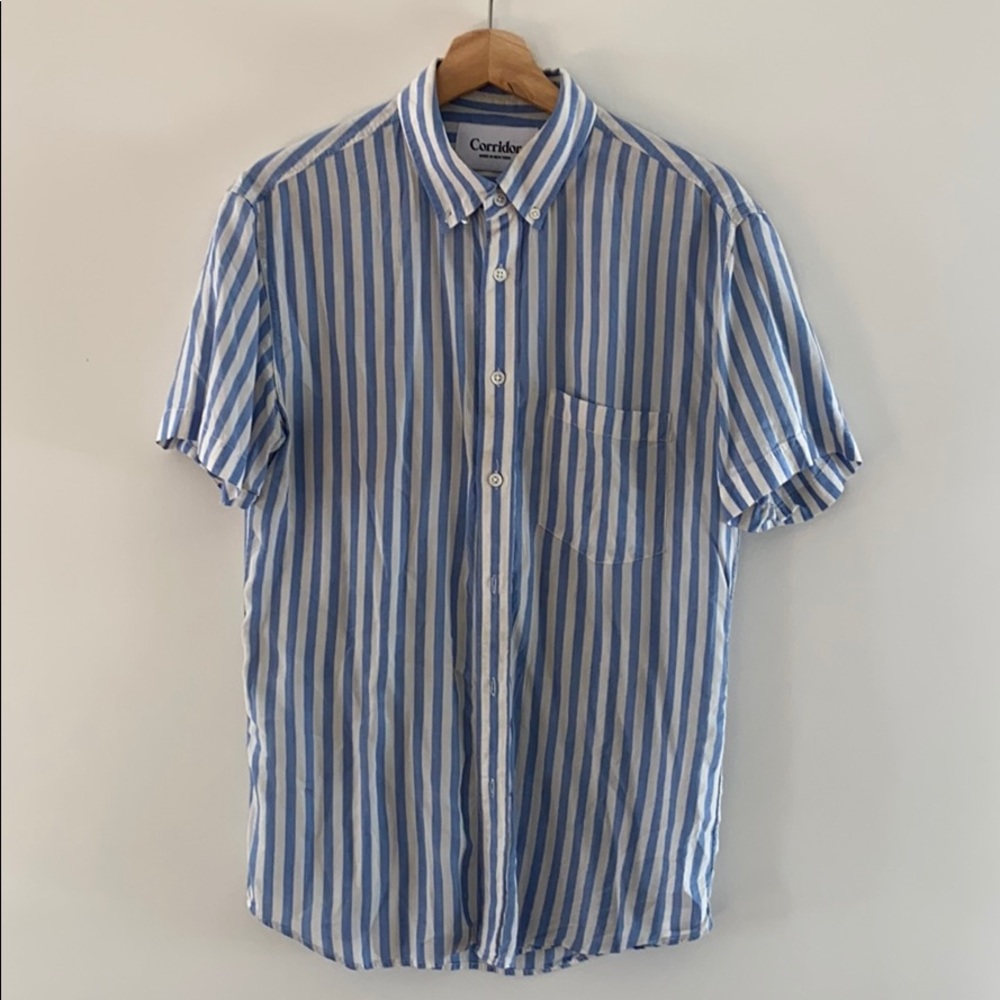 Corridor short sleeve button up